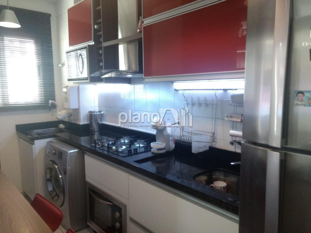 Venda de apartamentos / padrão na cidade de gravataí