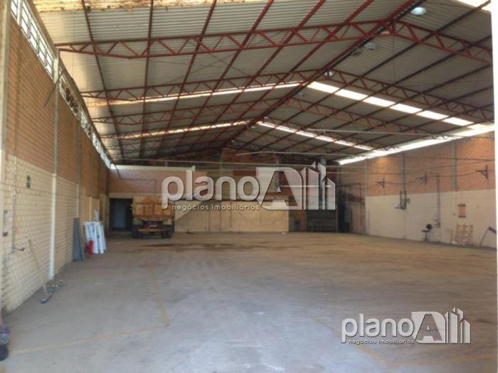 Locação de Comercial / Galpão na cidade de Gravataí