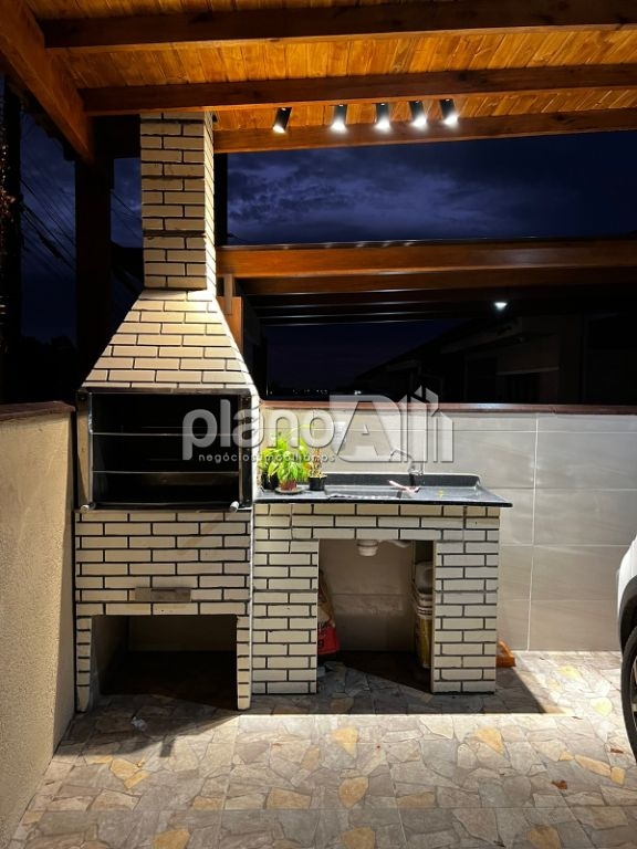 Venda de Casas / Padrão na cidade de Gravataí