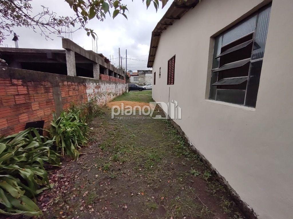 Venda de Casas / Padrão na cidade de Gravataí