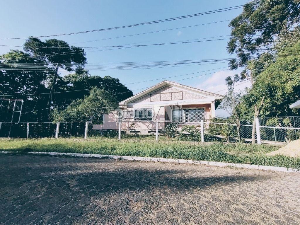 Venda de Casas / Comercial na cidade de Gravataí