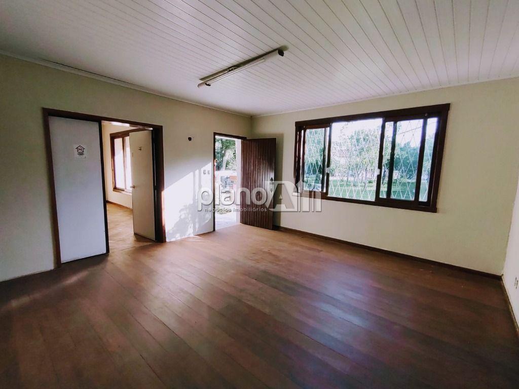 Venda de Casas / Comercial na cidade de Gravataí