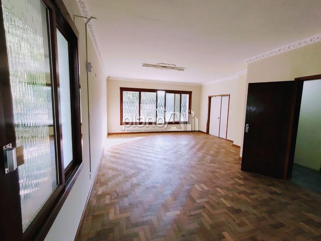 Venda de Casas / Comercial na cidade de Gravataí