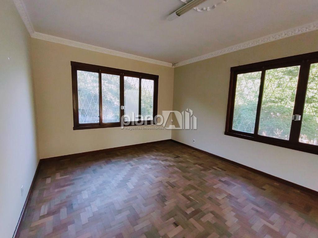 Venda de Casas / Comercial na cidade de Gravataí