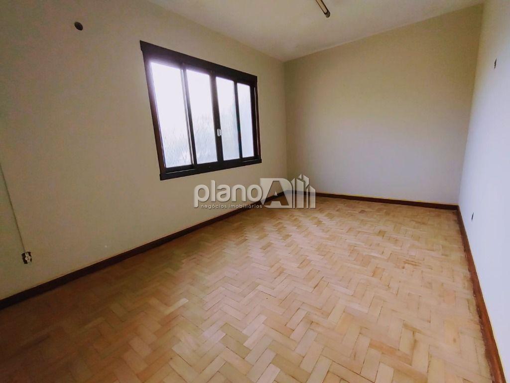 Venda de Casas / Comercial na cidade de Gravataí