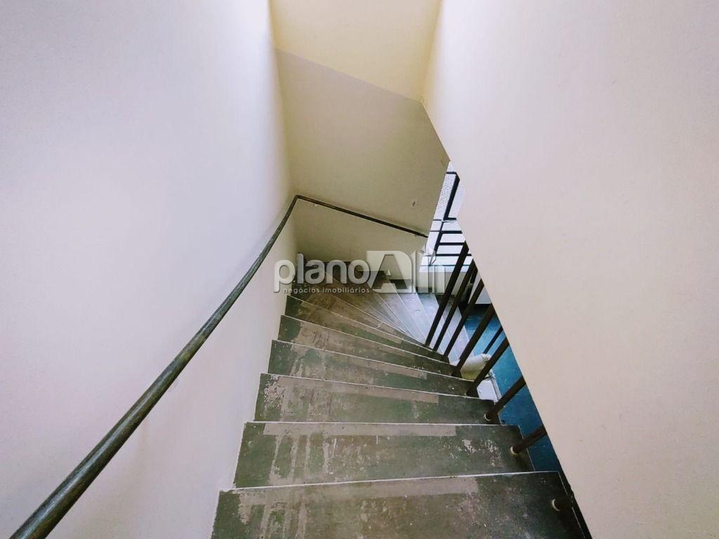 Venda de Casas / Comercial na cidade de Gravataí