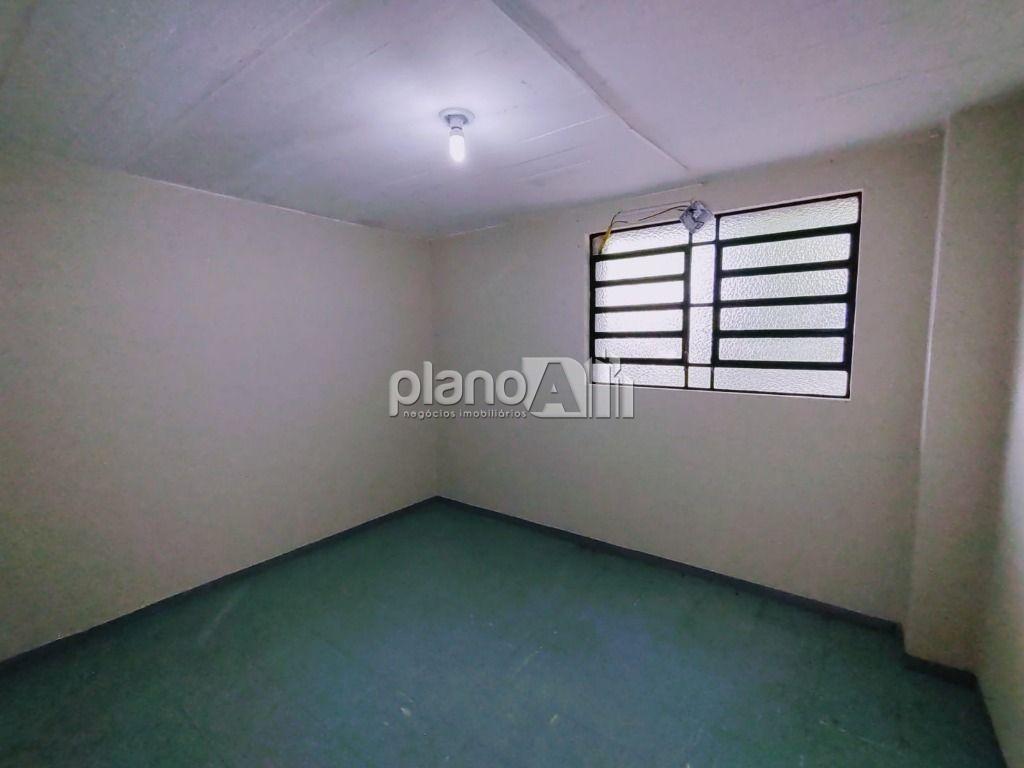 Venda de Casas / Comercial na cidade de Gravataí