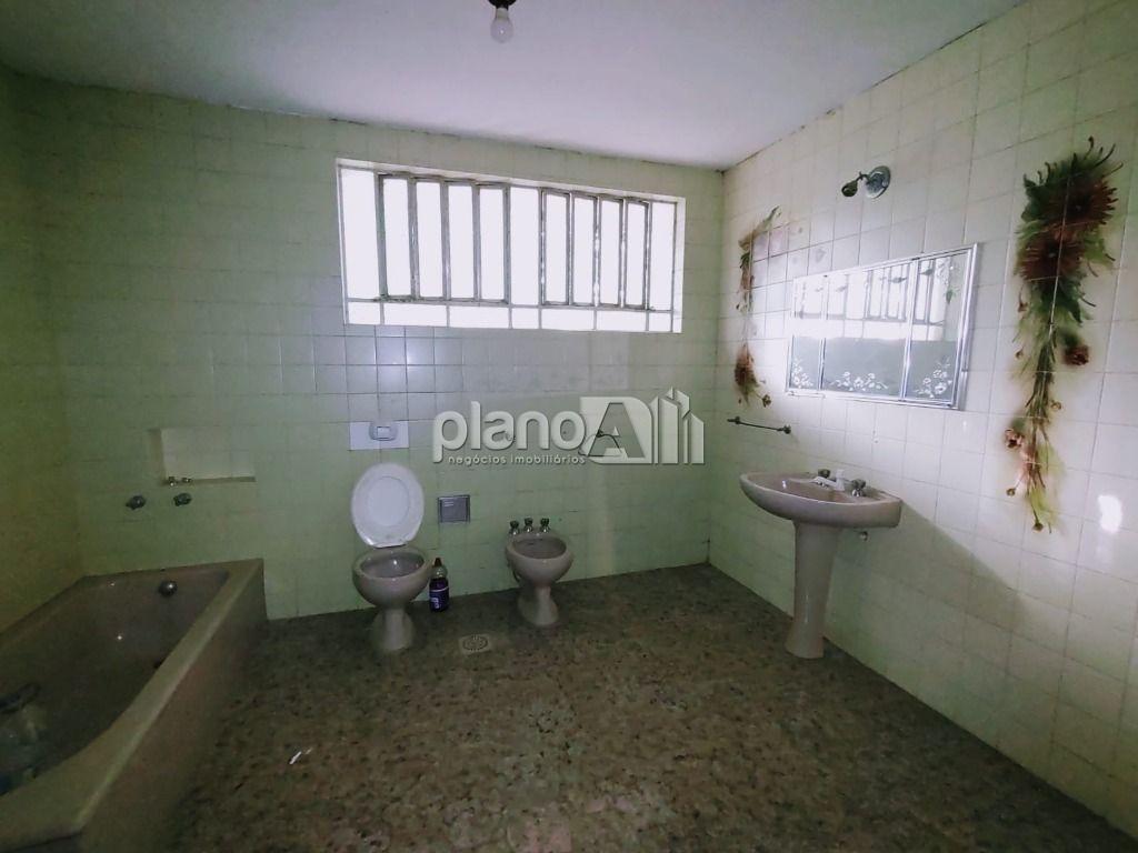 Venda de Casas / Comercial na cidade de Gravataí