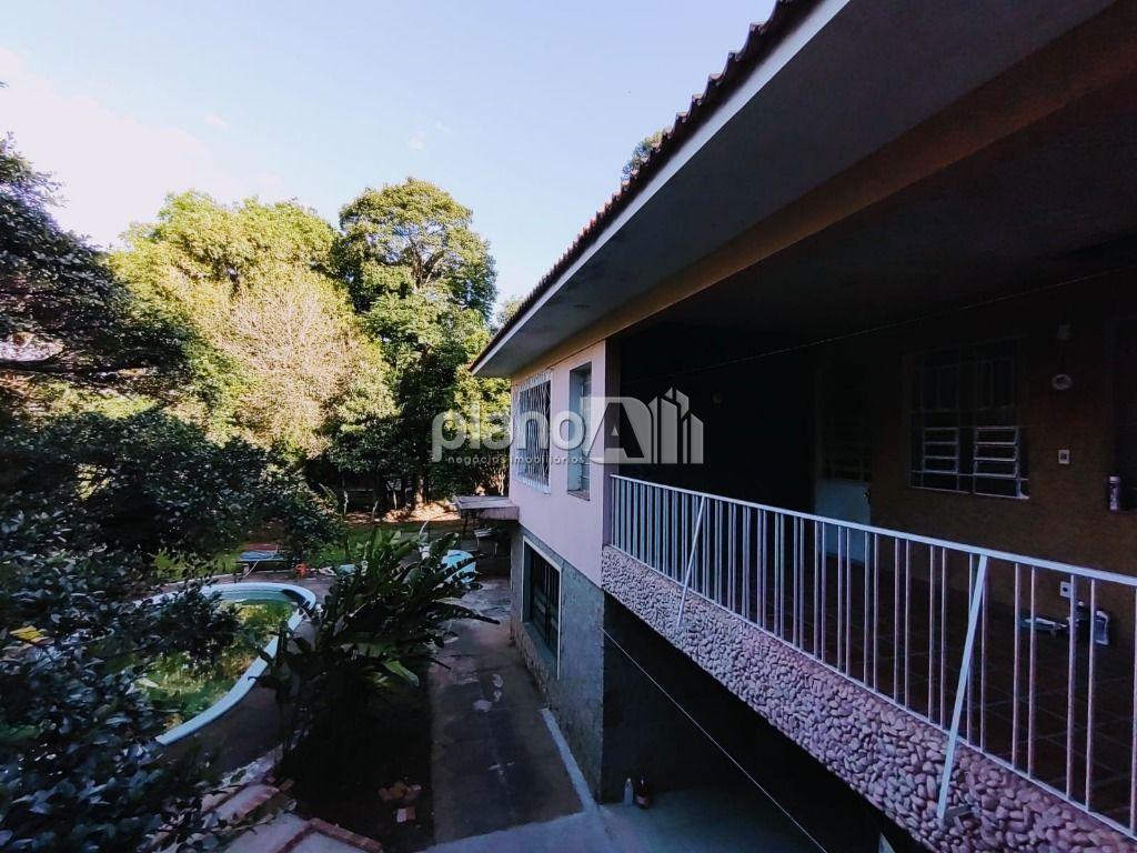Venda de Casas / Comercial na cidade de Gravataí