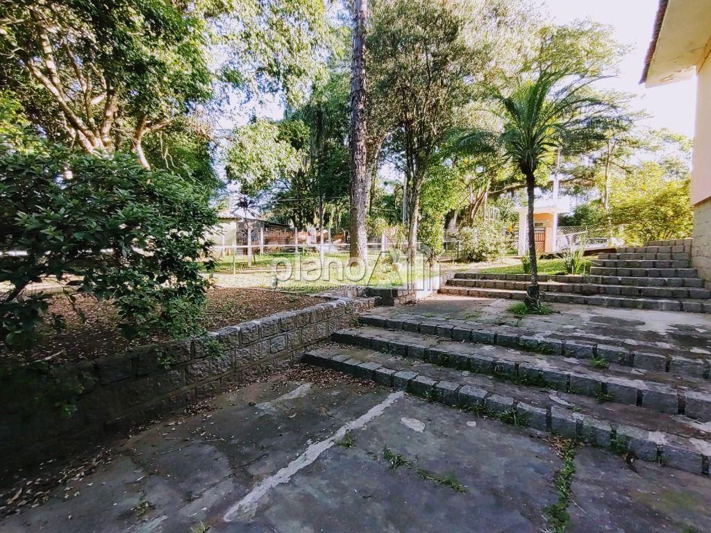 Venda de Casas / Comercial na cidade de Gravataí