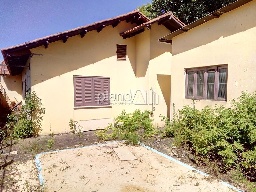 Venda de Casas / Comercial na cidade de Gravataí