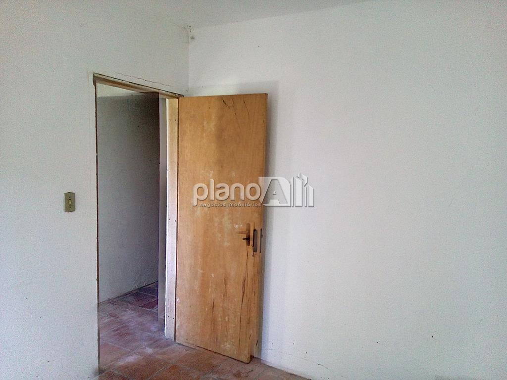 Venda de Casas / Comercial na cidade de Gravataí
