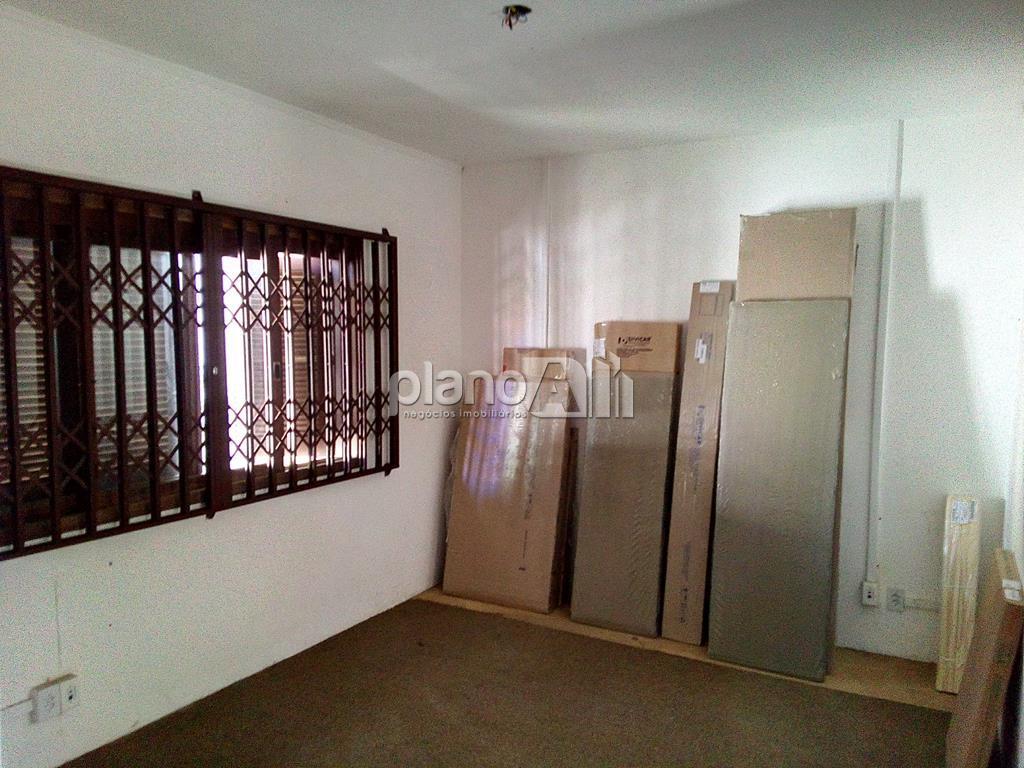 Venda de Casas / Comercial na cidade de Gravataí