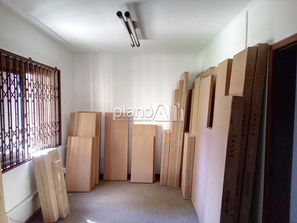 Venda de Casas / Comercial na cidade de Gravataí