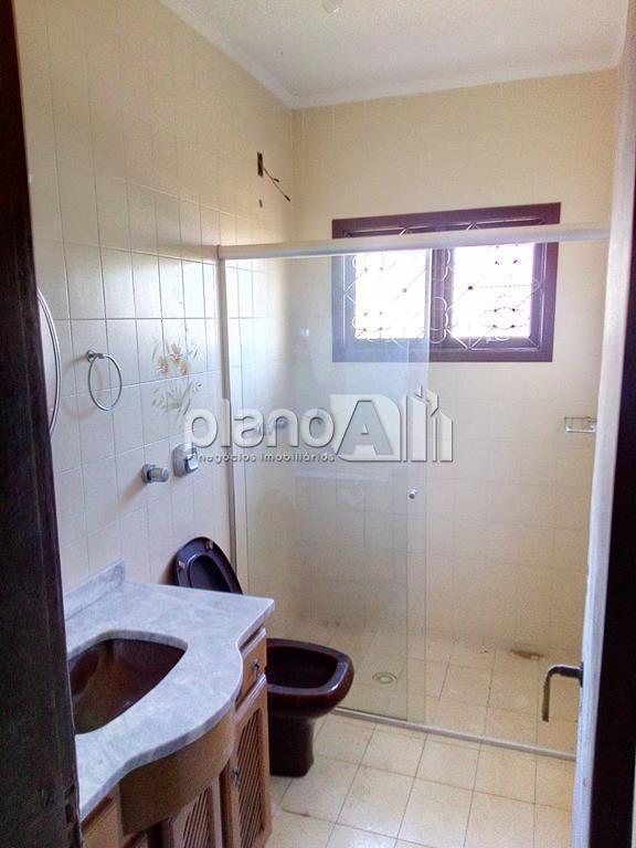 Venda de Casas / Comercial na cidade de Gravataí