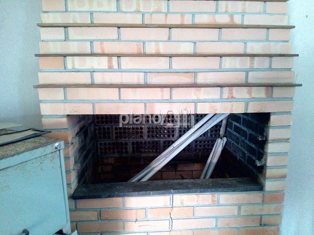 Venda de Casas / Comercial na cidade de Gravataí