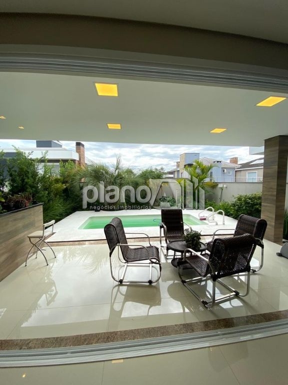 Venda de Casas / Padrão na cidade de Gravataí