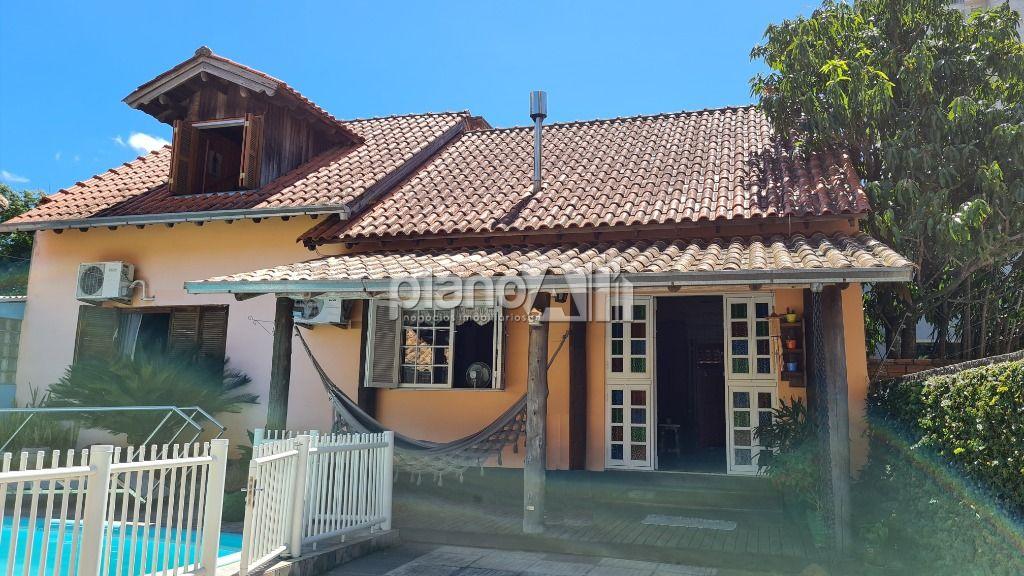 Venda de Casas / Padrão na cidade de Gravataí