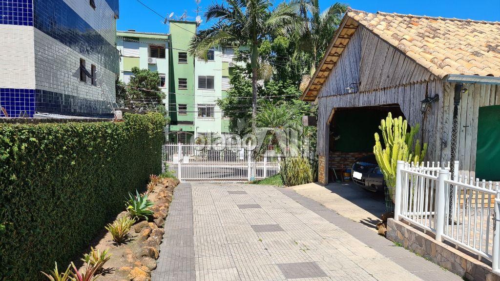 Venda de Casas / Padrão na cidade de Gravataí