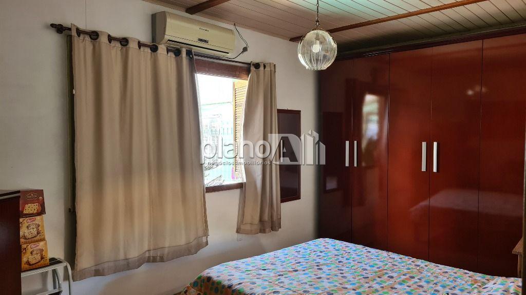 Venda de Casas / Padrão na cidade de Gravataí