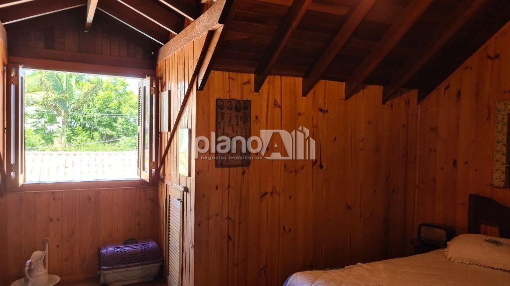 Venda de Casas / Padrão na cidade de Gravataí