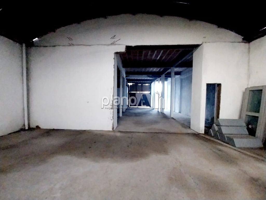 Locação de comercial / galpão na cidade de gravataí