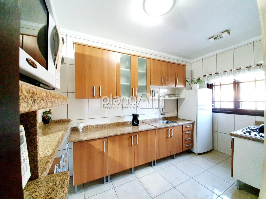 Venda de Casas / Padrão na cidade de Gravataí