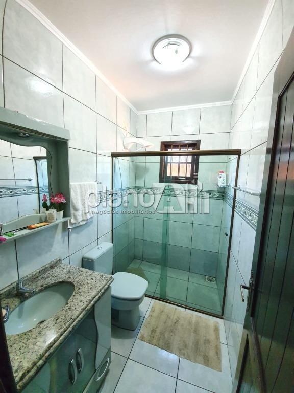 Venda de Casas / Padrão na cidade de Gravataí