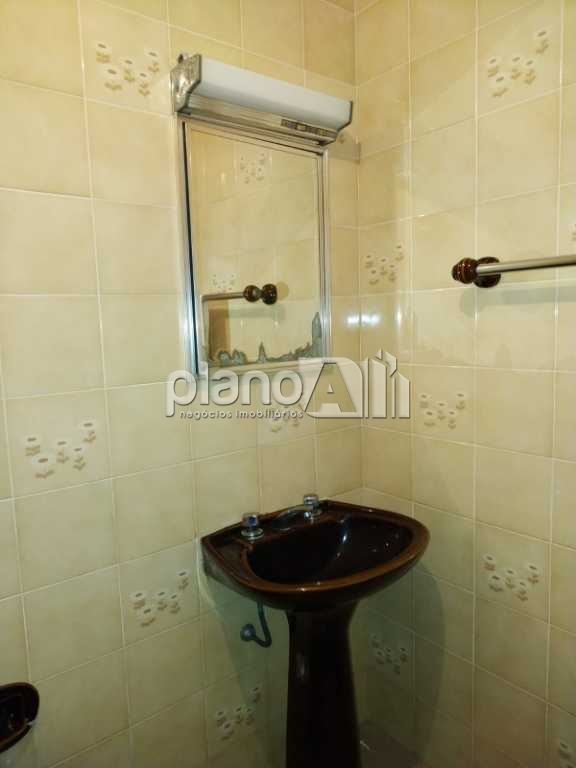 Locação de Casas / Padrão na cidade de Gravataí