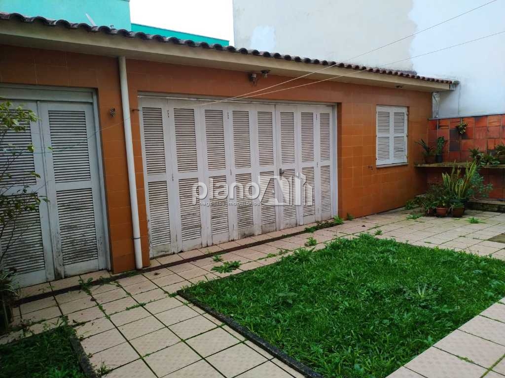 Locação de Casas / Padrão na cidade de Gravataí