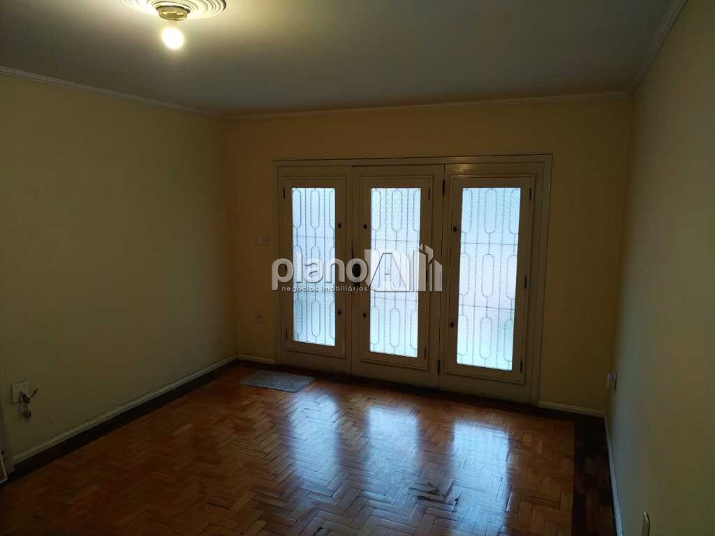 Locação de Casas / Padrão na cidade de Gravataí