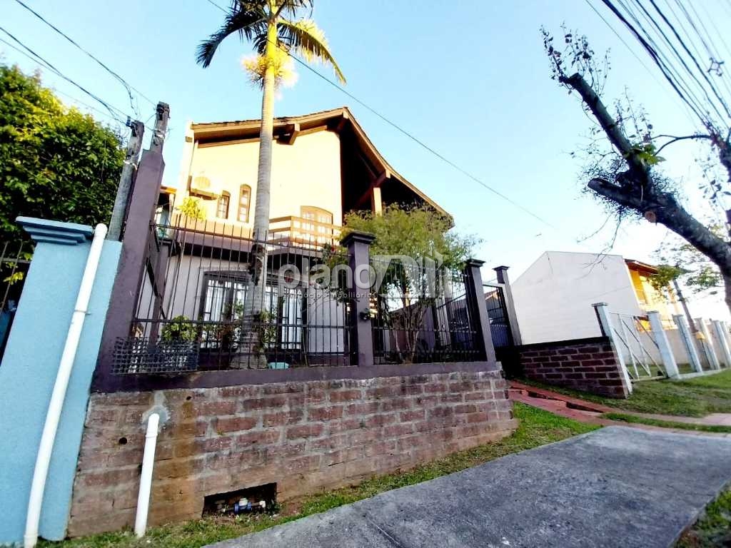 Venda de Casas / Padrão na cidade de Gravataí