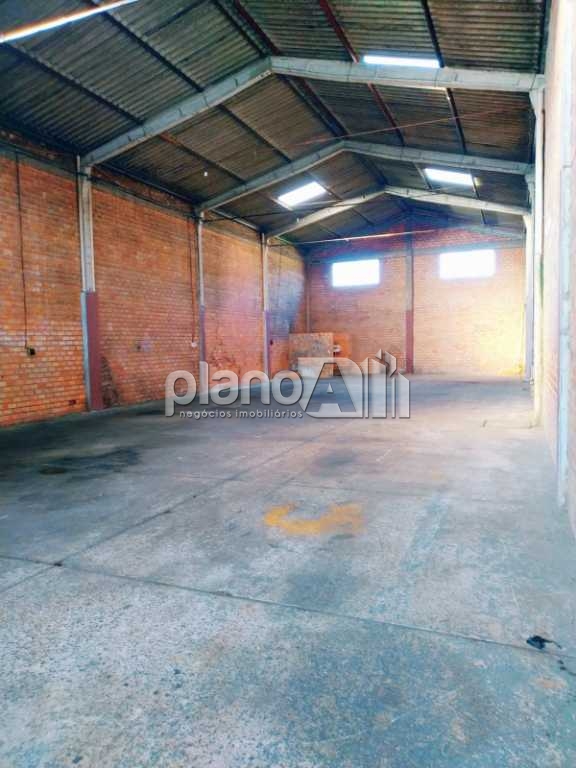 Locação de comercial / galpão na cidade de gravataí