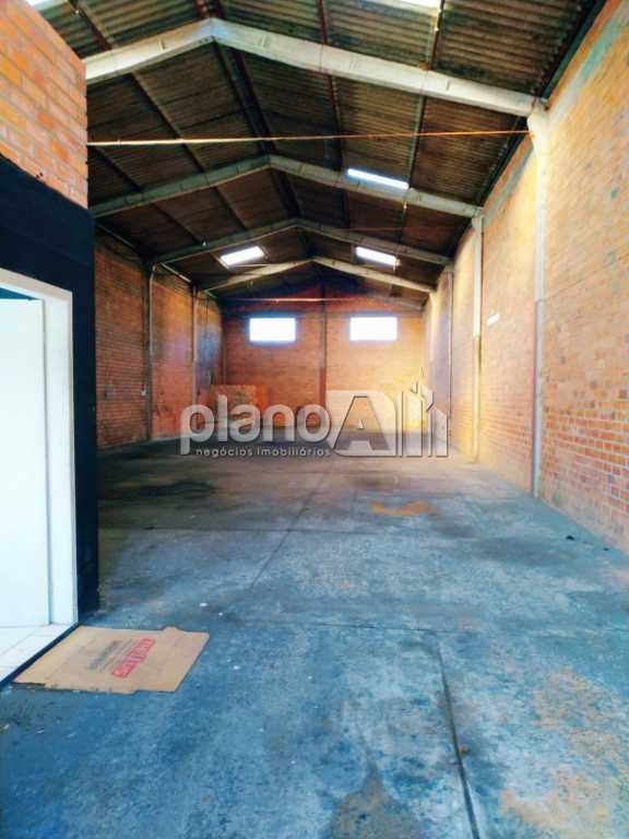 Locação de comercial / galpão na cidade de gravataí