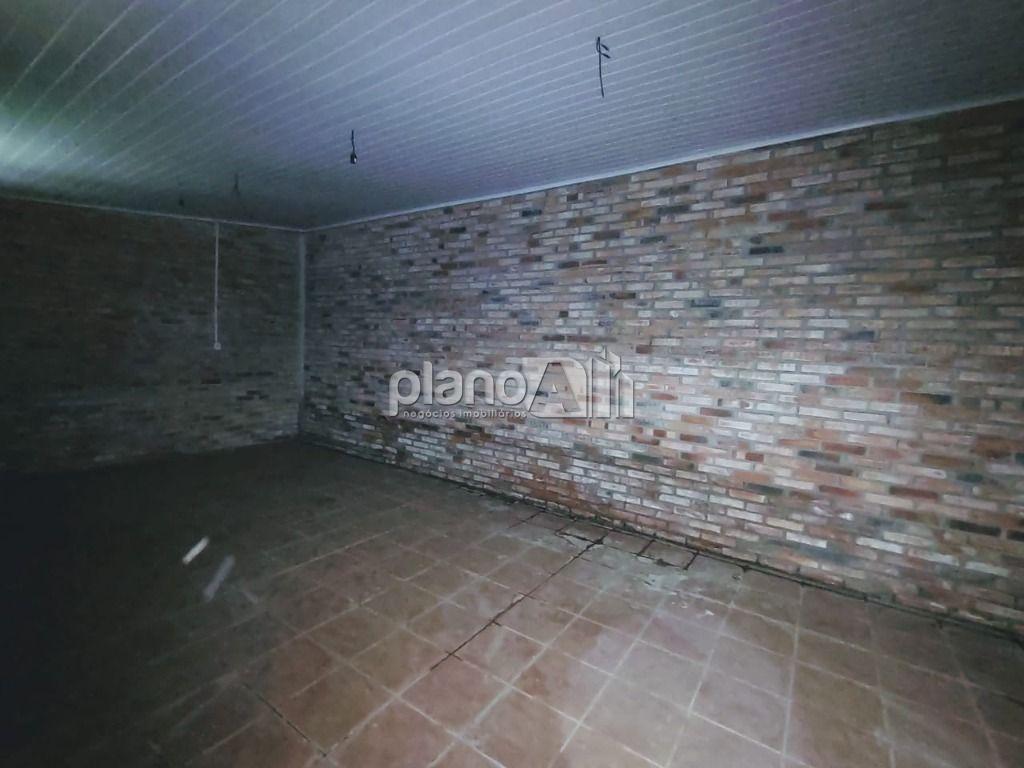 Venda de Casas / Comercial na cidade de Gravataí
