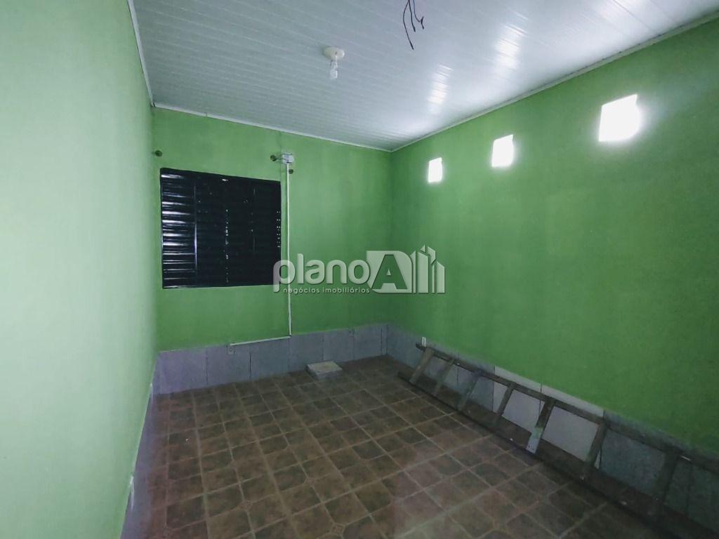 Venda de Casas / Comercial na cidade de Gravataí
