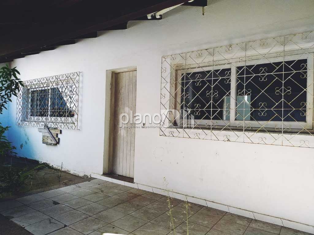 Locação de Casas / Padrão na cidade de Gravataí