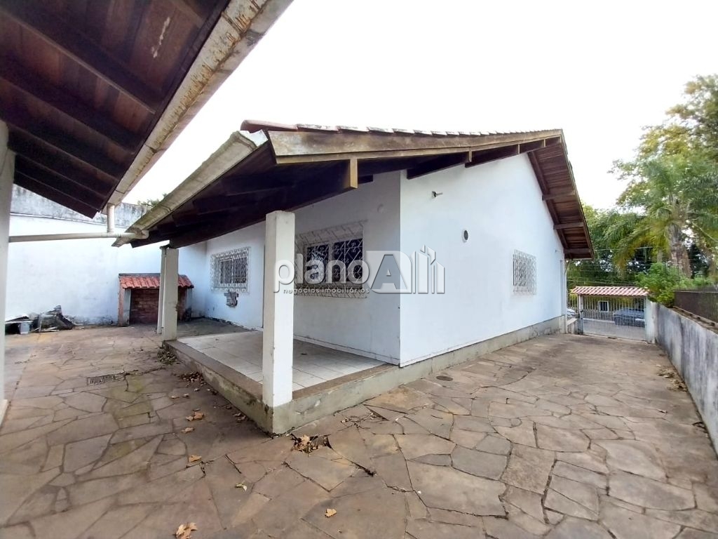 Locação de Casas / Padrão na cidade de Gravataí