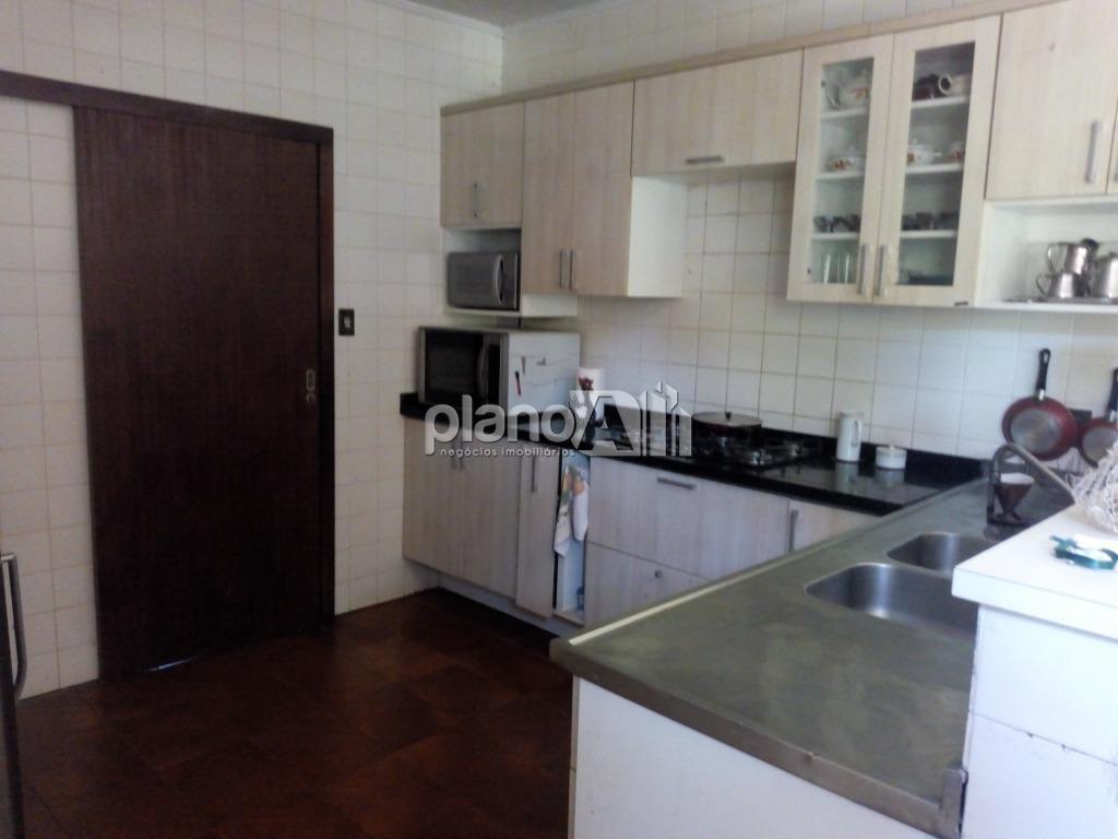 Venda de Casas / Padrão na cidade de Gravataí