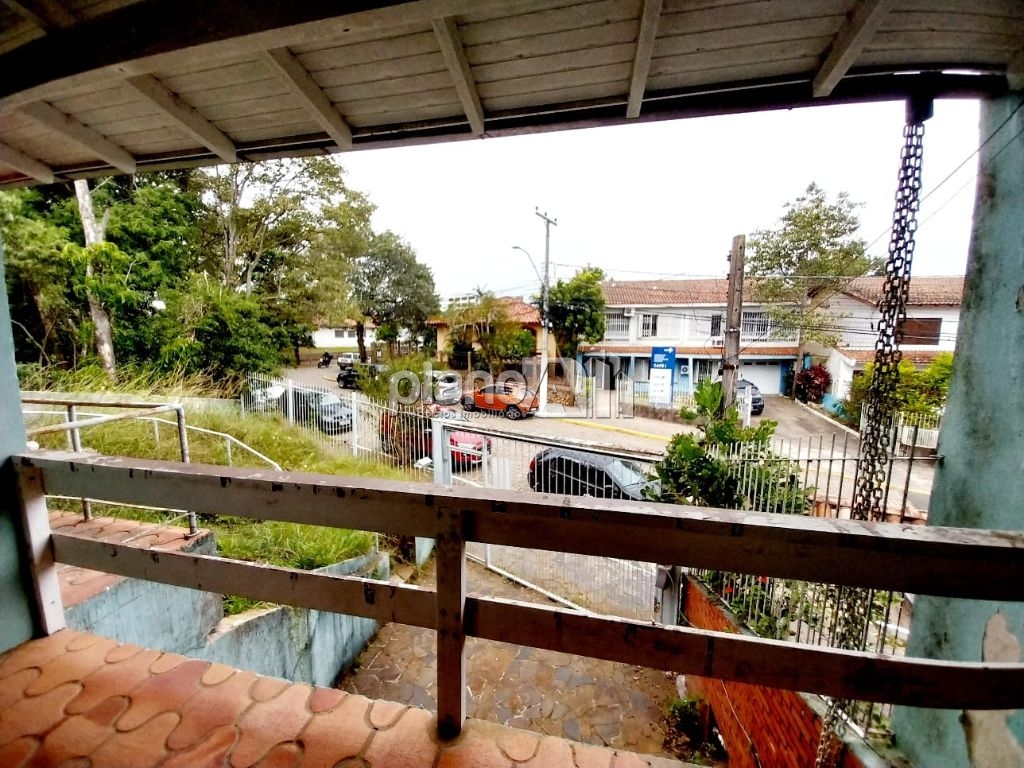 Venda de Casas / Padrão na cidade de Gravataí