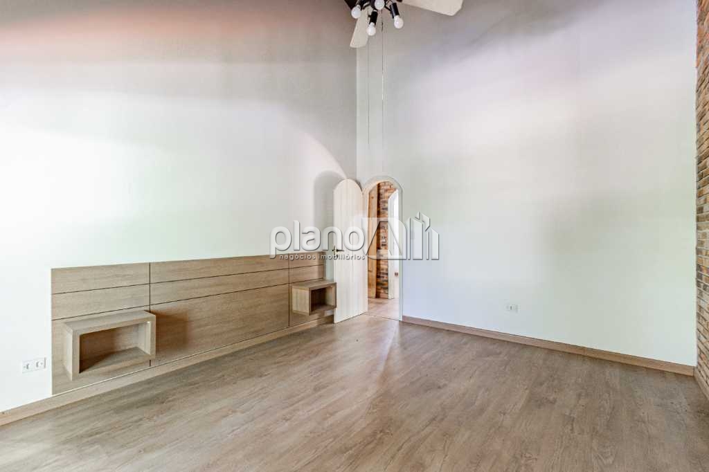 Venda de Casas / Padrão na cidade de Gravataí