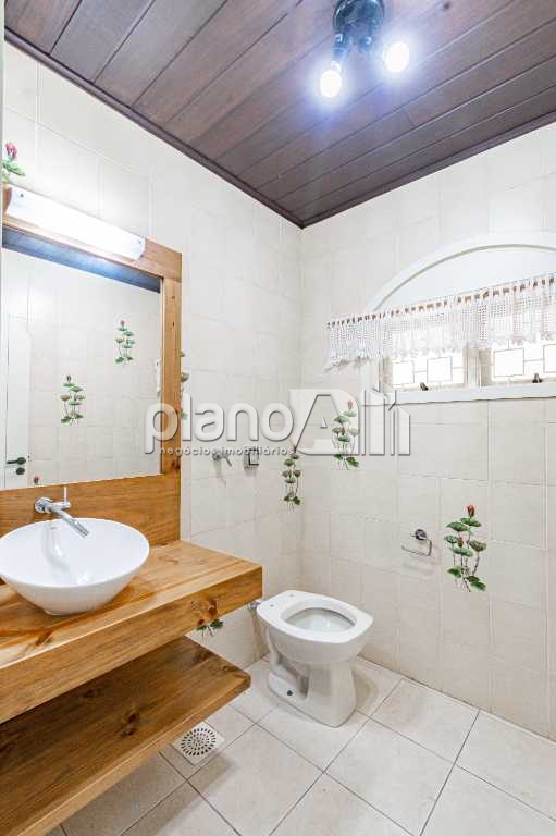 Venda de Casas / Padrão na cidade de Gravataí