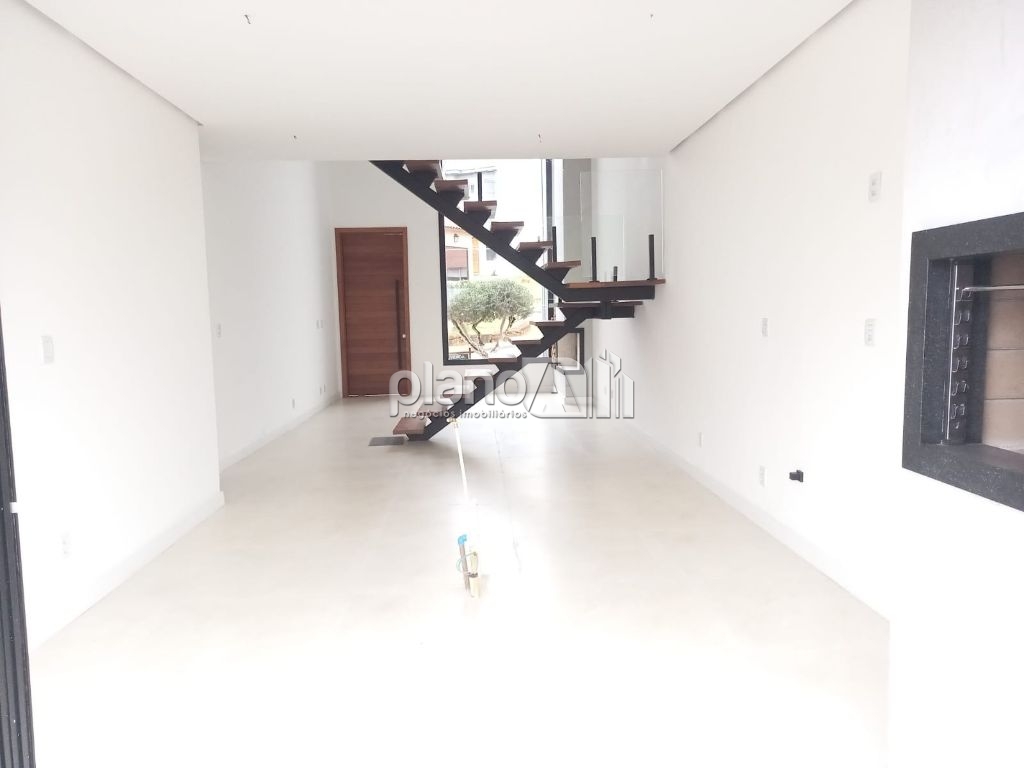 Venda de Casas / Padrão na cidade de Gravataí