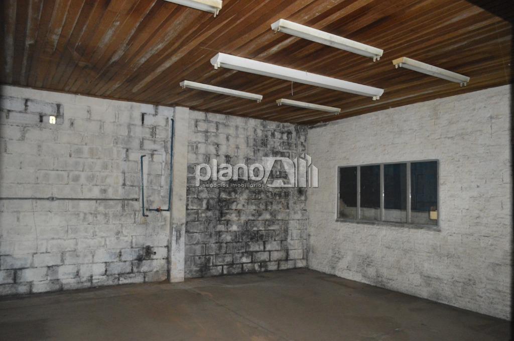 Locação de comercial / galpão na cidade de gravataí