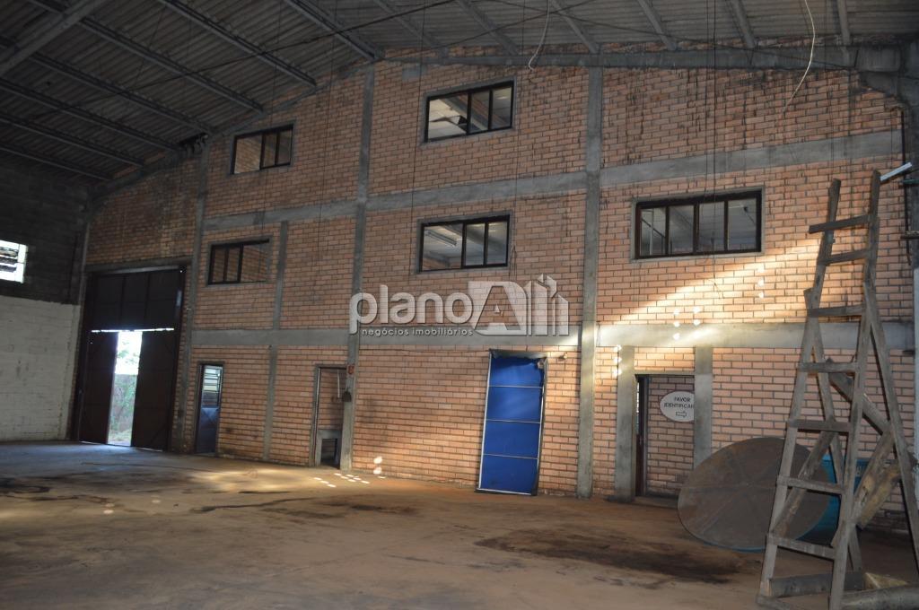 Locação de comercial / galpão na cidade de gravataí