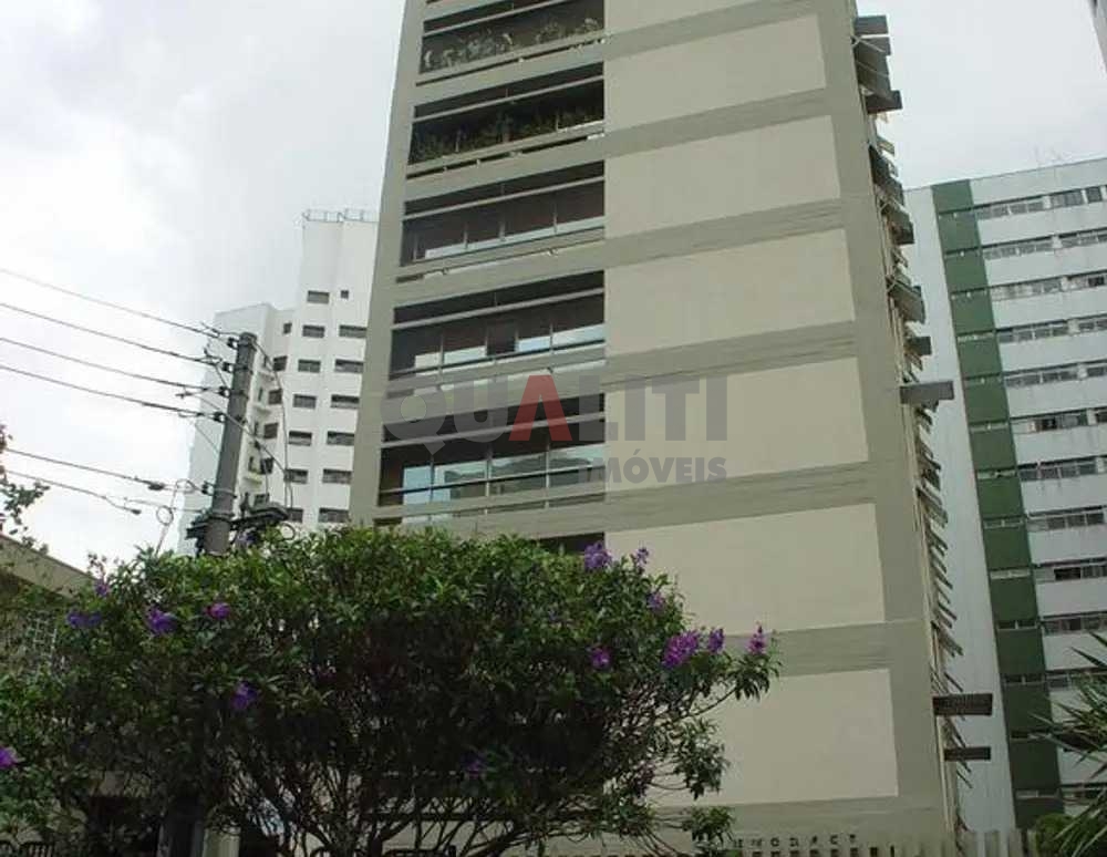 Apartamento alto padrão um por andar para Locação e Venda , 280 m², 3 dormitórios, 1 suíte, 2 garagens em Moema Pássaros.
