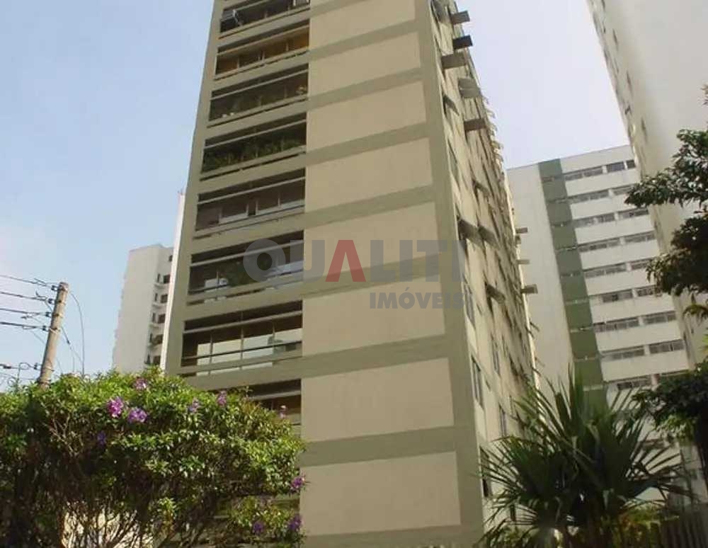 Apartamento alto padrão um por andar para Locação e Venda , 280 m², 3 dormitórios, 1 suíte, 2 garagens em Moema Pássaros.