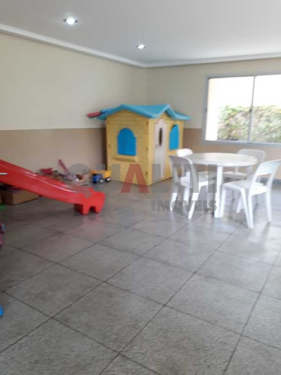 Apartamento locação em Moema com 93 m², 3 dormitórios sendo 1 suíte, 2 vagas, terraço, andar alto, lazer, oportunidade!!