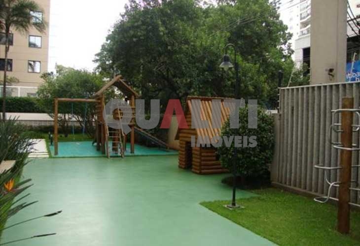 Apartamento duplex semi-mobiliado, fora da rota, com 2 suítes, 73 m² e lazer para Venda em Moema.