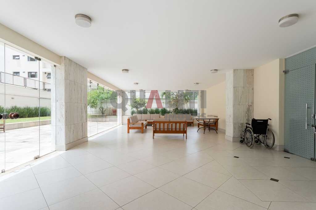 Apartamento à venda Moema, 3 dormitórios, 2 banheiros, 1 vaga, 98 m
